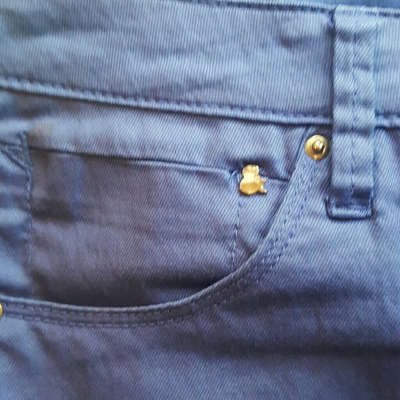 Truly Blue Jeans - Picture 3 of 4