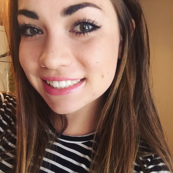 Meet your Posher, Madi