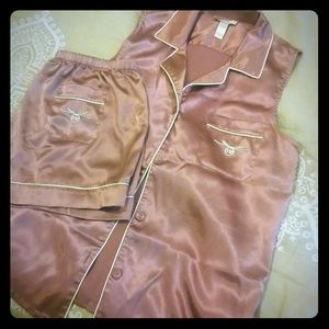 Vera Wang nightie set