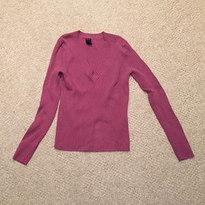 Gap V neck sweater