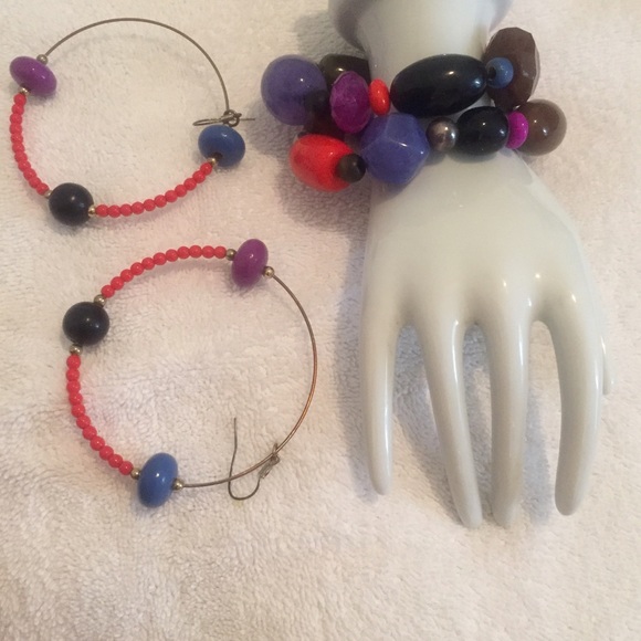 Set of Earring & Bracelets