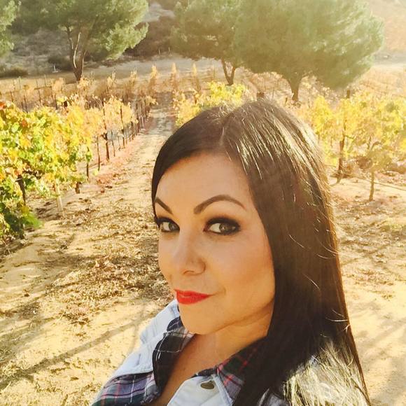 Meet your Posher, Rebekah