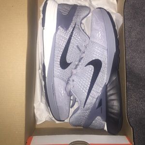 Brand new women's nike lunar glide 7