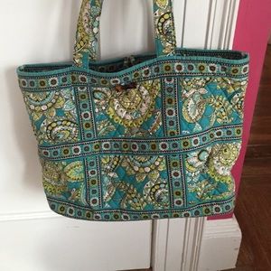 Vera Bradley Tote