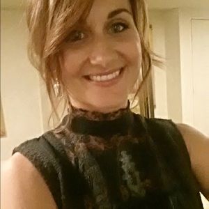 Meet your Posher, Maegan