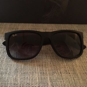 Ray-Ban Justin Classic