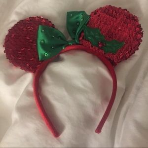 Minnie Mouse Christmas ears