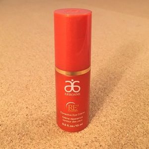 *Brand New* Corrective Eye Cream