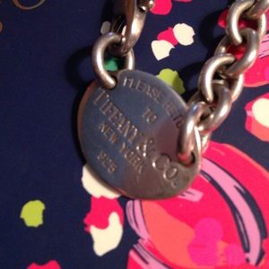 Used Return to tiffanys collar
