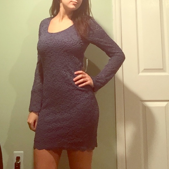 NWT forever 21 lace dress with criss cross back - Picture 1 of 3