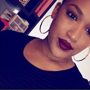 Meet your Posher, Shannon