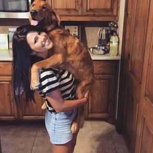 Meet your Posher, Logan