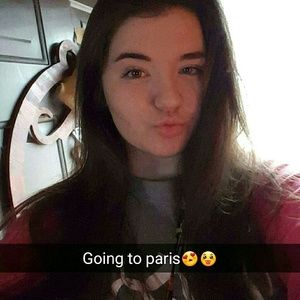 Meet your Posher, Brittany