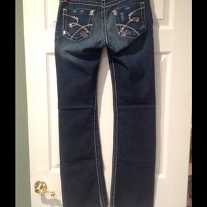 BKE Stella 30 x 35 1/2