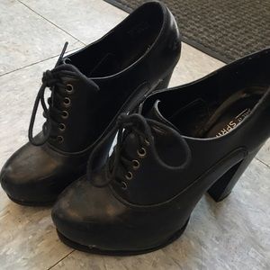 Black School Girl Pumps