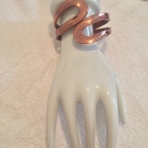 Bronze colored necklace