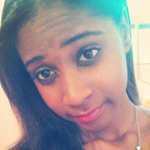 Meet your Posher, Jakayla
