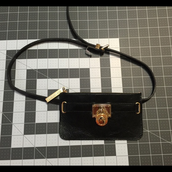 Michael Kors fanny pack medium