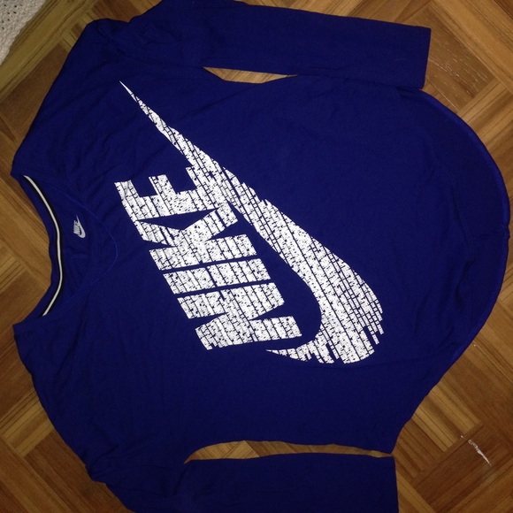 Brand new nike long sleeve