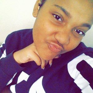 Meet your Posher, Sade