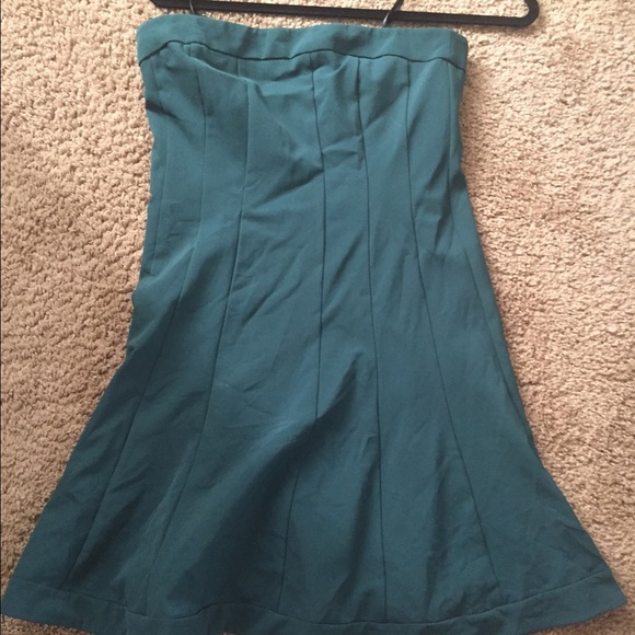 NWOT GREEN THEORY DRESS. - Picture 3 of 4