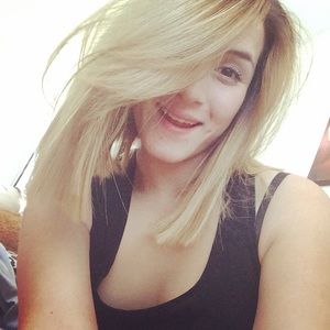 Meet your Posher, Carina