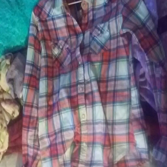 AMERICAN EAGLE FLANNEL!!