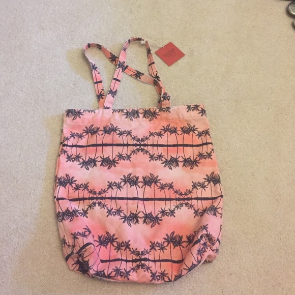 mossimo supply company beach bag