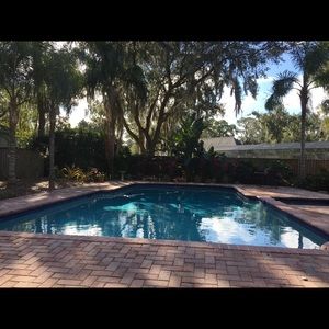 Meet your Posher, Skye