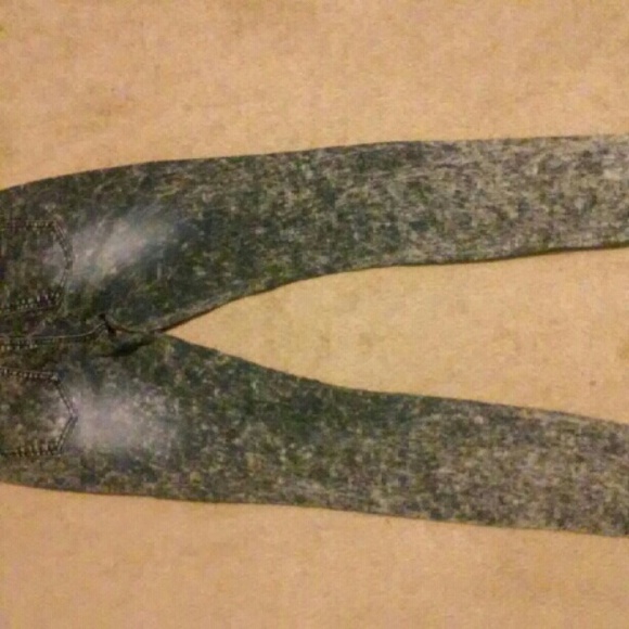 2 Pair of 25