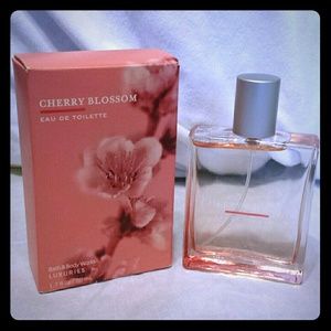 Cherry Blossom perfume