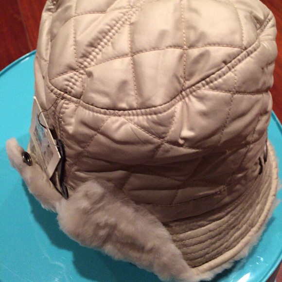 Ugg hat