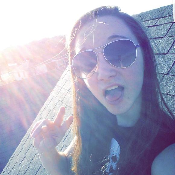 Meet your Posher, Tanner