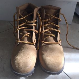 Women's Cute Boots