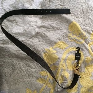 Mk belt never worn