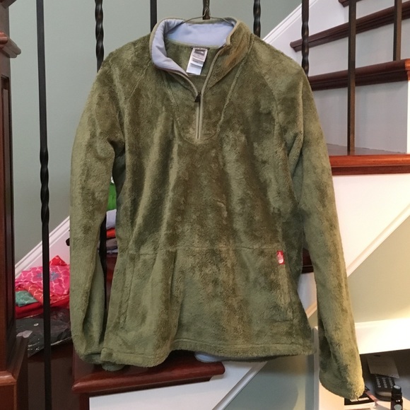 Women's north face green quarter zip pullover