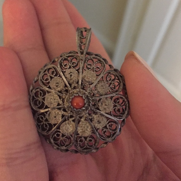 Antique necklace part - Picture 1 of 2
