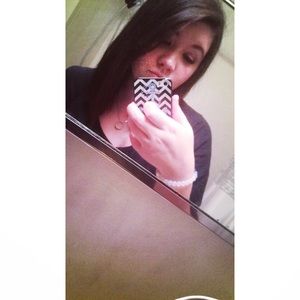 Meet your Posher, Tori