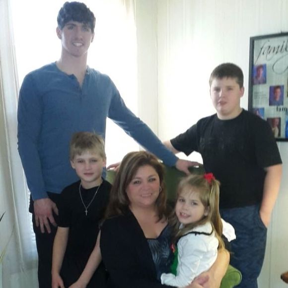 Meet your Posher, Kristi - Picture 1 of 1