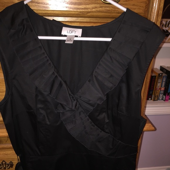 Ann Taylor Loft knee-length semi-formal dress - Picture 3 of 4
