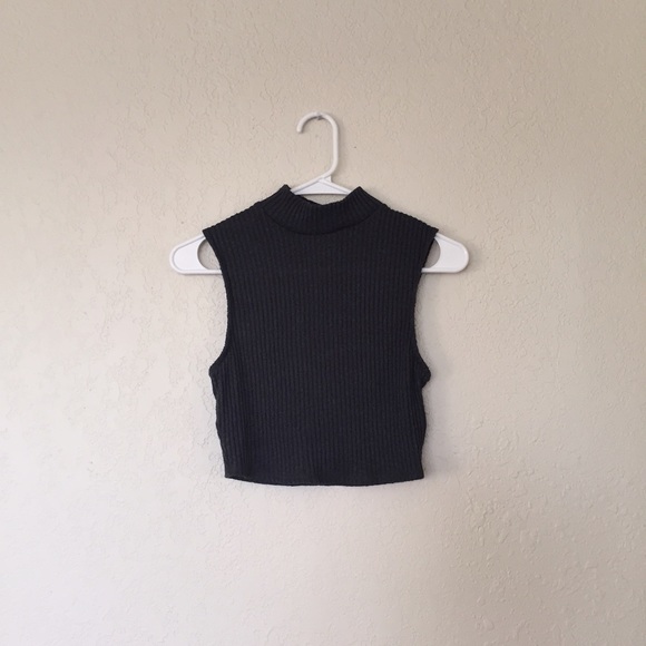 ❗️SOLD❗️Silence + Noise Marled Mock-Neck Tank Top