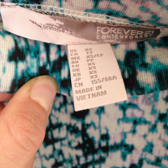 NWOT FOREVER 21 pencil skirt - Picture 2 of 4