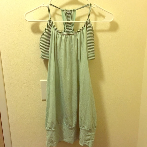 Lululemon Tank in Mint