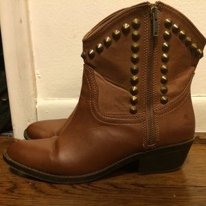 Rock Republic Brown Studded Cowgirl Boots