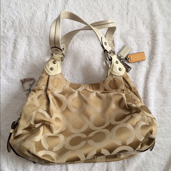 Coach Purse - Picture 3 of 4