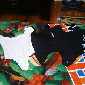 3 bodysuits