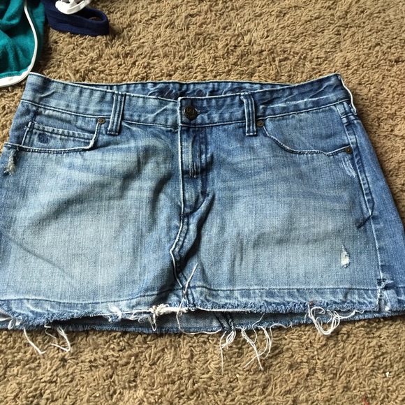 Abercrombie exposed hem denim miniskirt
