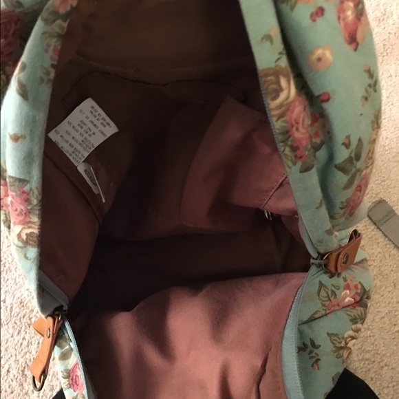 Floral Backpack - Picture 3 of 3