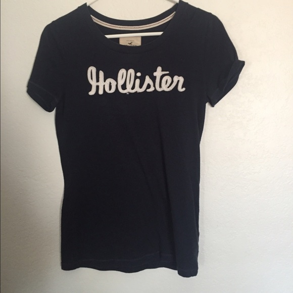 Hollister top