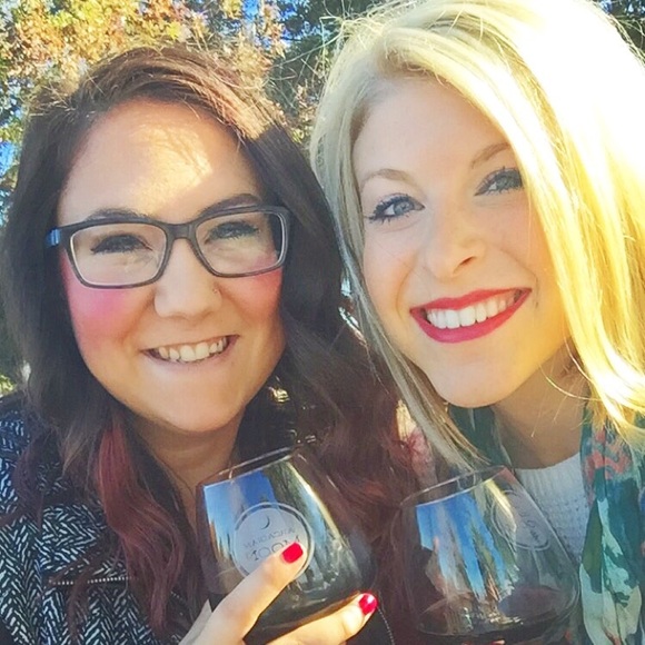 Meet your Posher, Megan